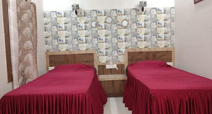 kRtAtithya 1 Homestay | 800M From Shree Jagannath Temple Room Type - Deluxe Twin Bed AC