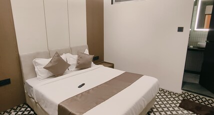 Hotel Prince Garden Daman Room Type - Economy