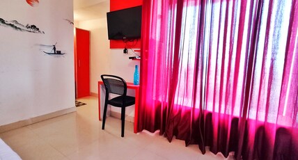 Hotel MMG. ManMandir grand Room Type - AC Super Deluxe Queen
