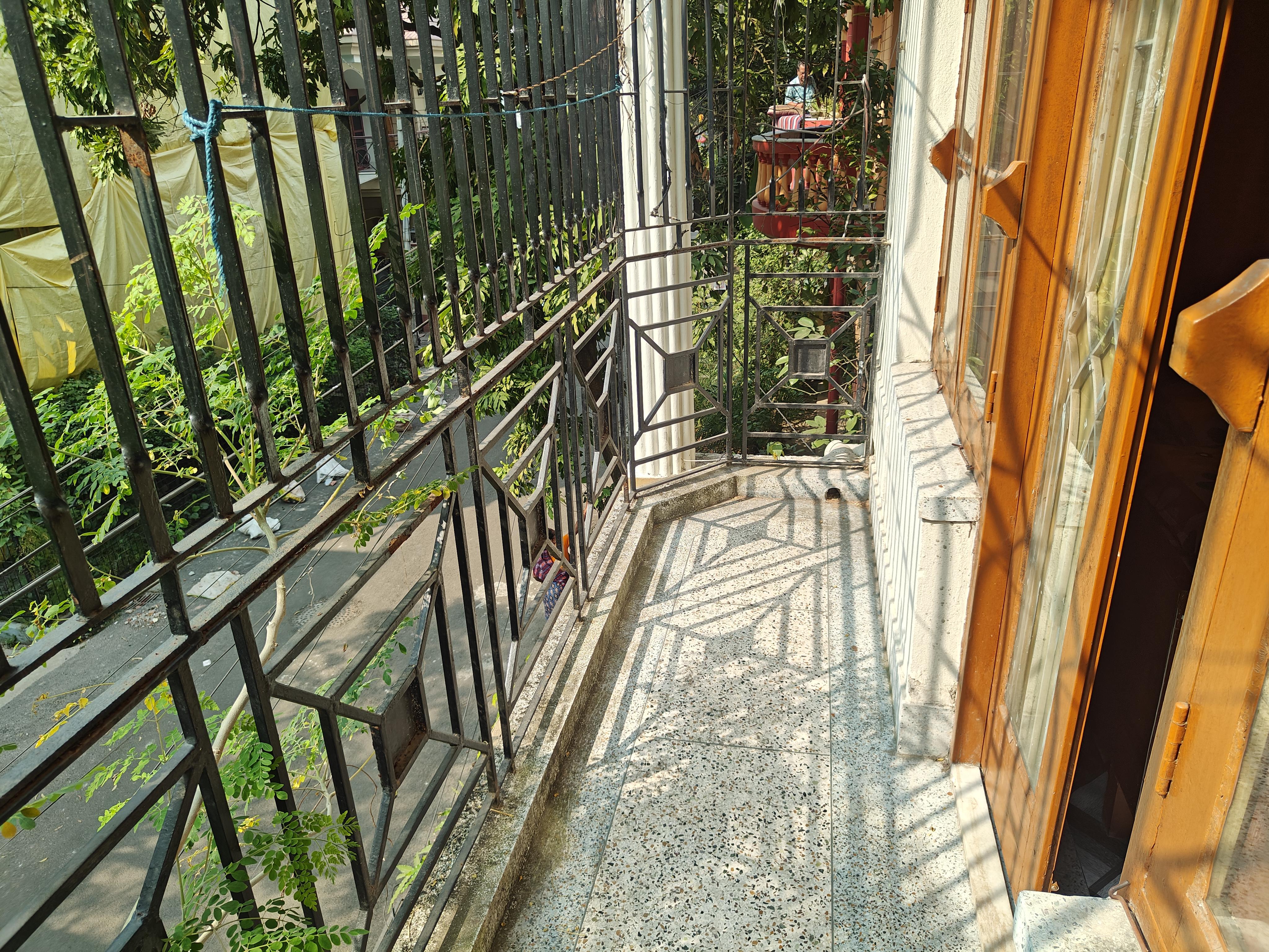 Sidds Hospitality Inn (Near TCS Gitobitan) - Tap to explore photos