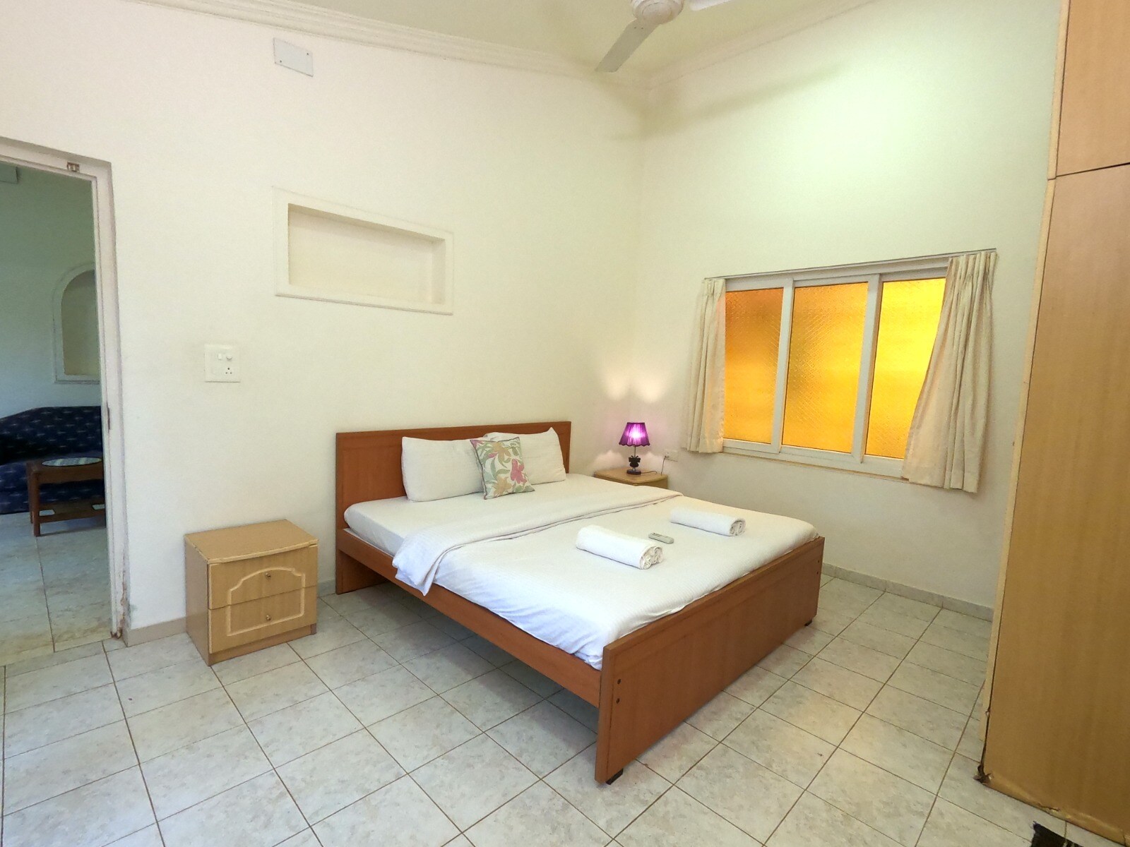 Rossio 2BHK with WiFi and PowerBackup at Calangute Beach - Tap to explore photos