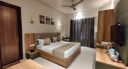 Infinity Hotels and Resorts Room Type - Premium Room With Farm View Infinity Hotels and Resorts Room Type - Premium Room With Farm View