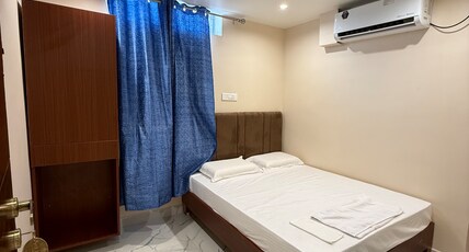 SREE NILAYAM HOME STAY Room Type - Bedroom 4