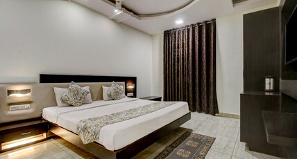 FabHotel CSFC Room Type - Deluxe Room