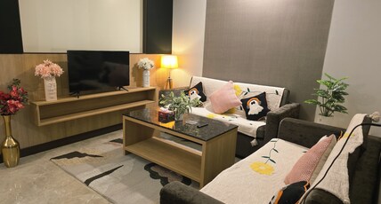 The Suites Inn | Entire 1BHK Apartment Room Type - Entire 1 BHK Studio