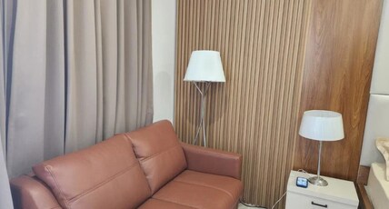 Luxury Studio Omaxe Hazratganj Room Type - Luxury Studio Omaxe Hazratganj