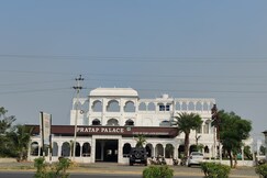 Hotel Pratap Palace