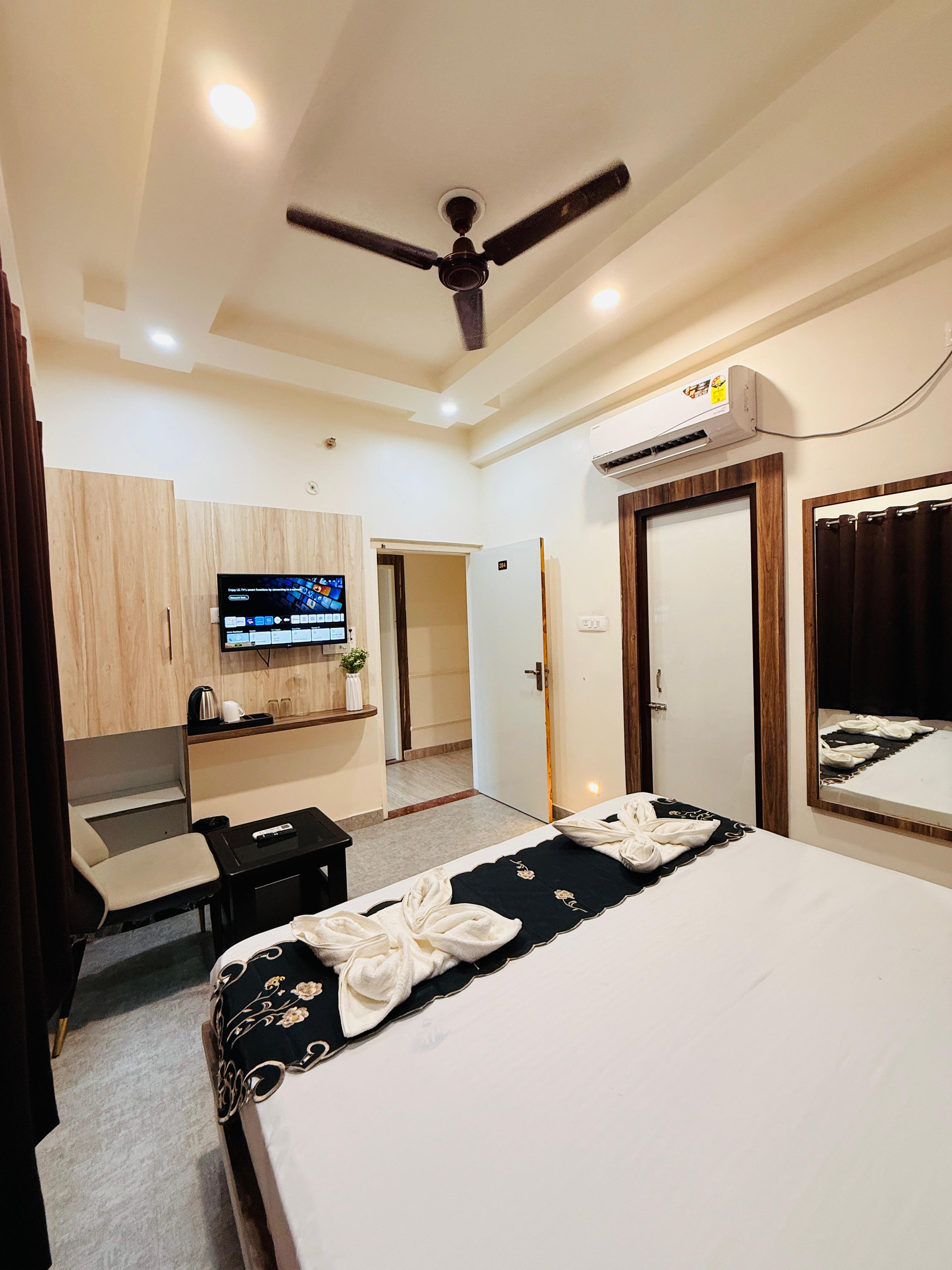 Hotel Rudra Ganga I Riverside Ganga View - Tap to explore photos