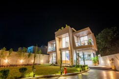 DanCenter Papillon Villa | 5BHK | Pvt Pool | Statue of Belief | Udaipur