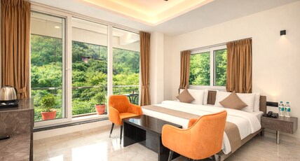 Hotel Creek Valley, Mussoorie Room Type - Super Deluxe Room with Private Balcony