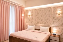 Eouropean Style Luxe Studio