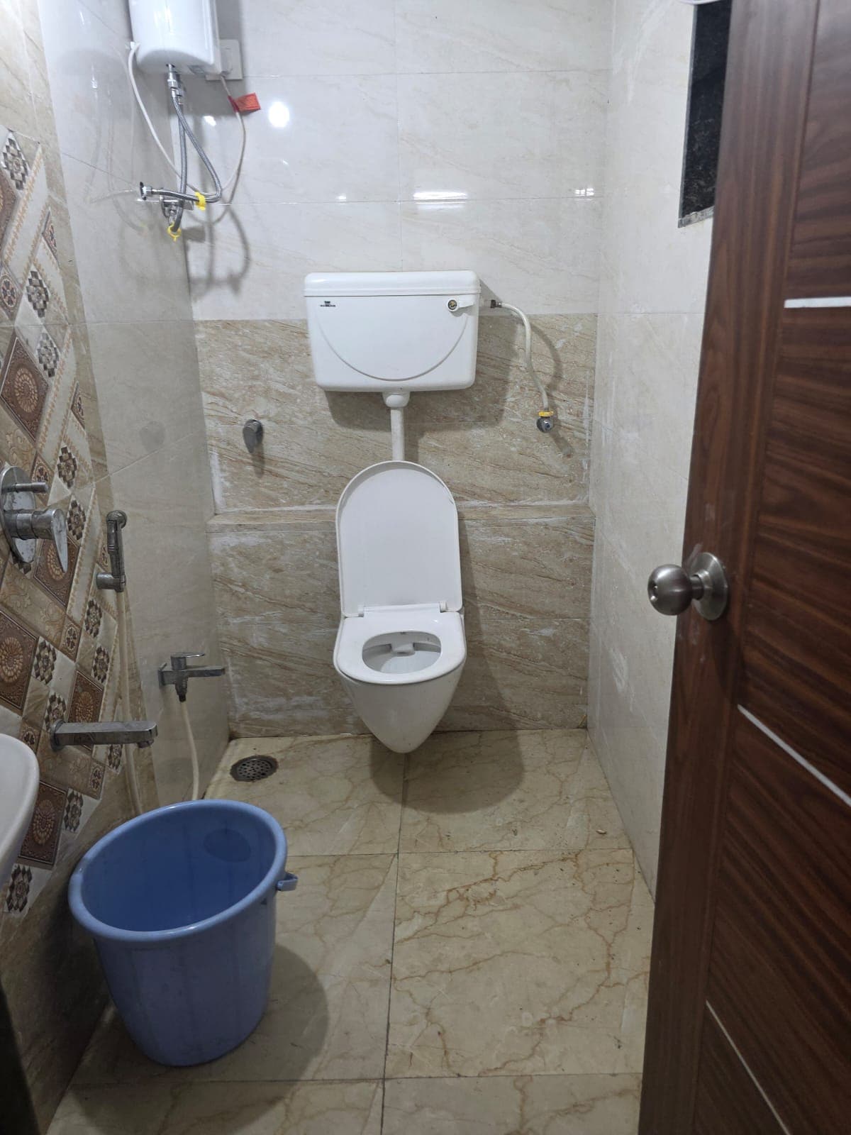 Wellnessghar - Tap to explore photos