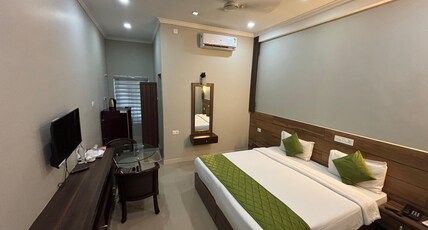 Muziris Manor Room Type - Deluxe  AC Room