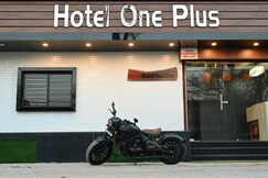 Hotel One Plus