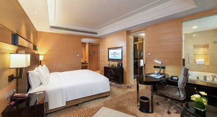 Crowne Plaza XI'AN Room Type - 1 King Standard Accessible Crowne Plaza XI'AN Room Type - 1 King Standard Accessible