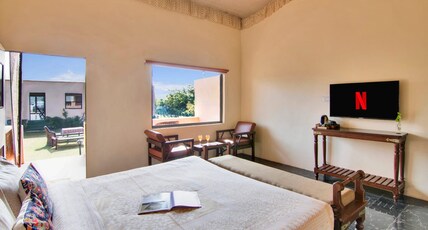 Jungle Book Ranthambore Room Type - Deluxe Mountain View Room