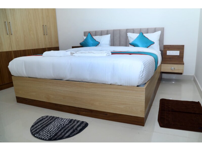Sri Hari Home Stay By Pickurstay Hotels - Tap to explore photos