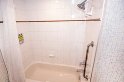 Holiday Inn Express Hotel & Suites Hinton, an IHG Hotel
