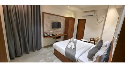 Hotel Hanie Tree Room Type - Deluxe Room