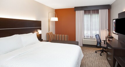 Holiday Inn Express Haskell - Wayne Area Room Type - 1 King Bed Standard
