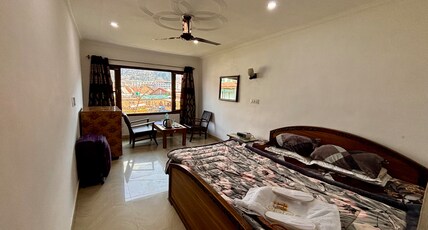 Hotel Crescent Room Type - Standard Double Room With Lake View