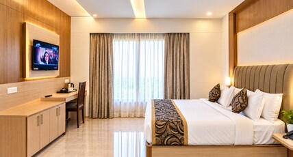 Hotel Placid Allahabad Room Type - Super Deluxe Room