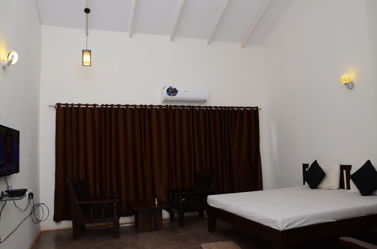 Mango Leaves Resort - Tap to explore photos