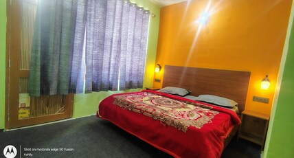 Cafe Alpenglow Room Type - Balcony Room with Mountain View