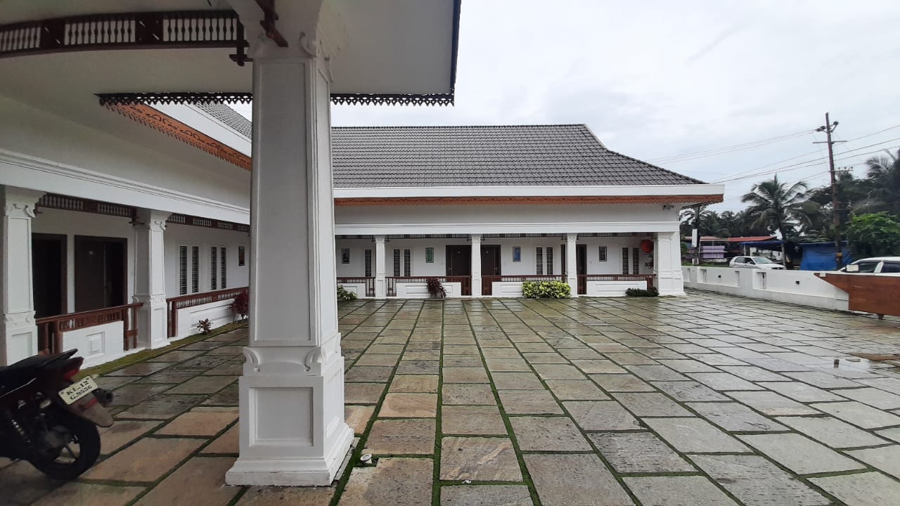 VICTORY INN PARK RESIDENCY kunnamkulam - Tap to explore photos
