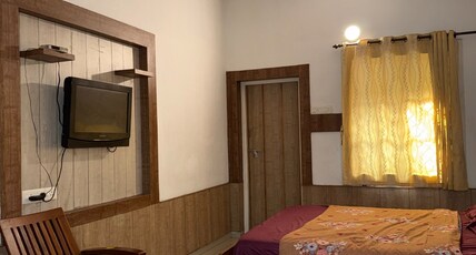 SRK Resorts-Myvadi Room Type - Junior Suite Room