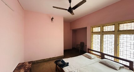 Hotel Pankaj 500meters from Gaya Railway Station Room Type - Non AC Regular Room Hotel Pankaj 500meters from Gaya Railway Station Room Type - Non AC Regular Room