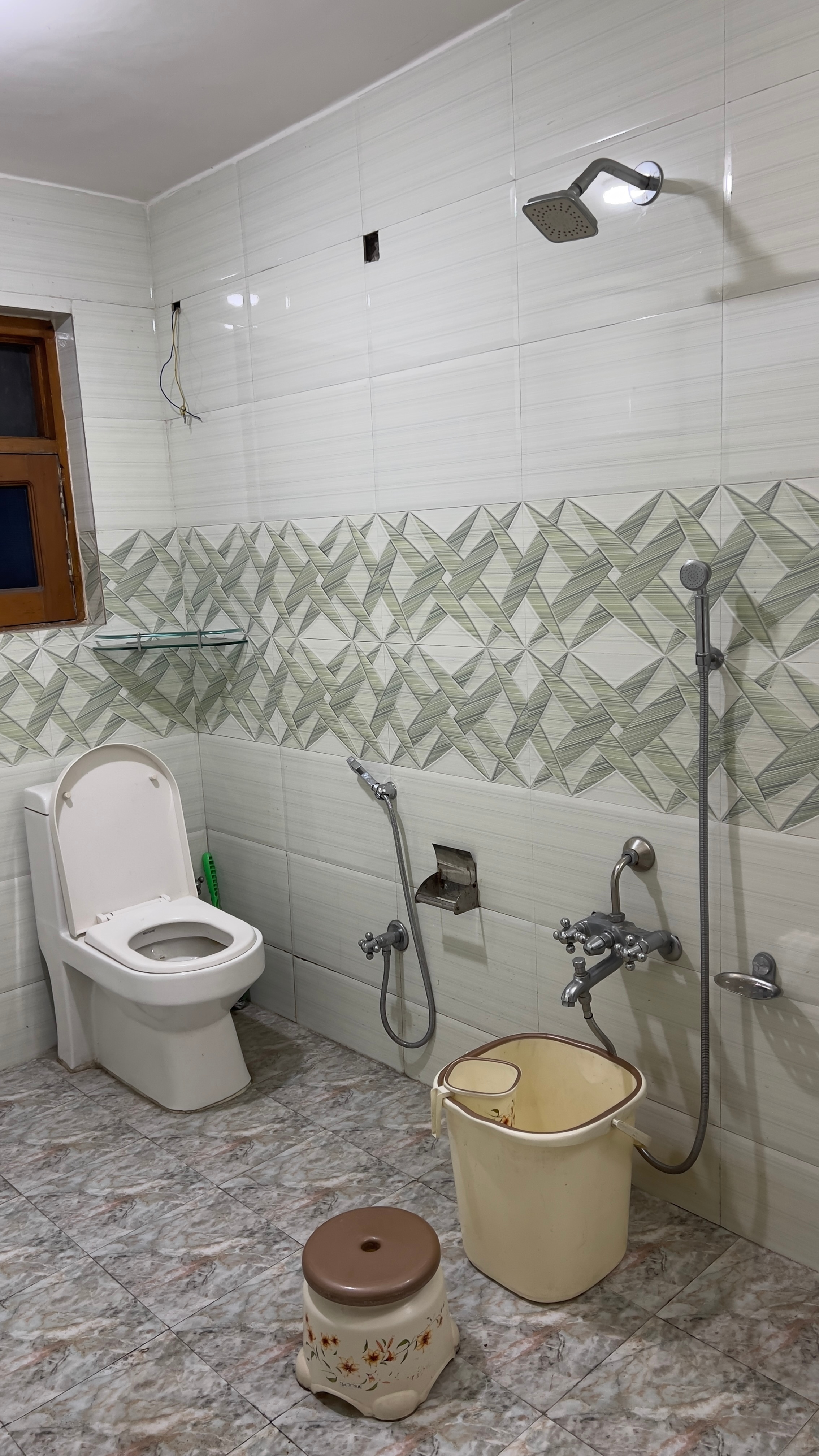 Roc Ridge Homestay - Tap to explore photos