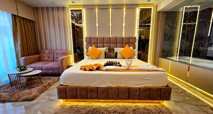 Romantic Luxury Studio with Bathtub Room Type - Romantic Luxury Studio with Bathtub