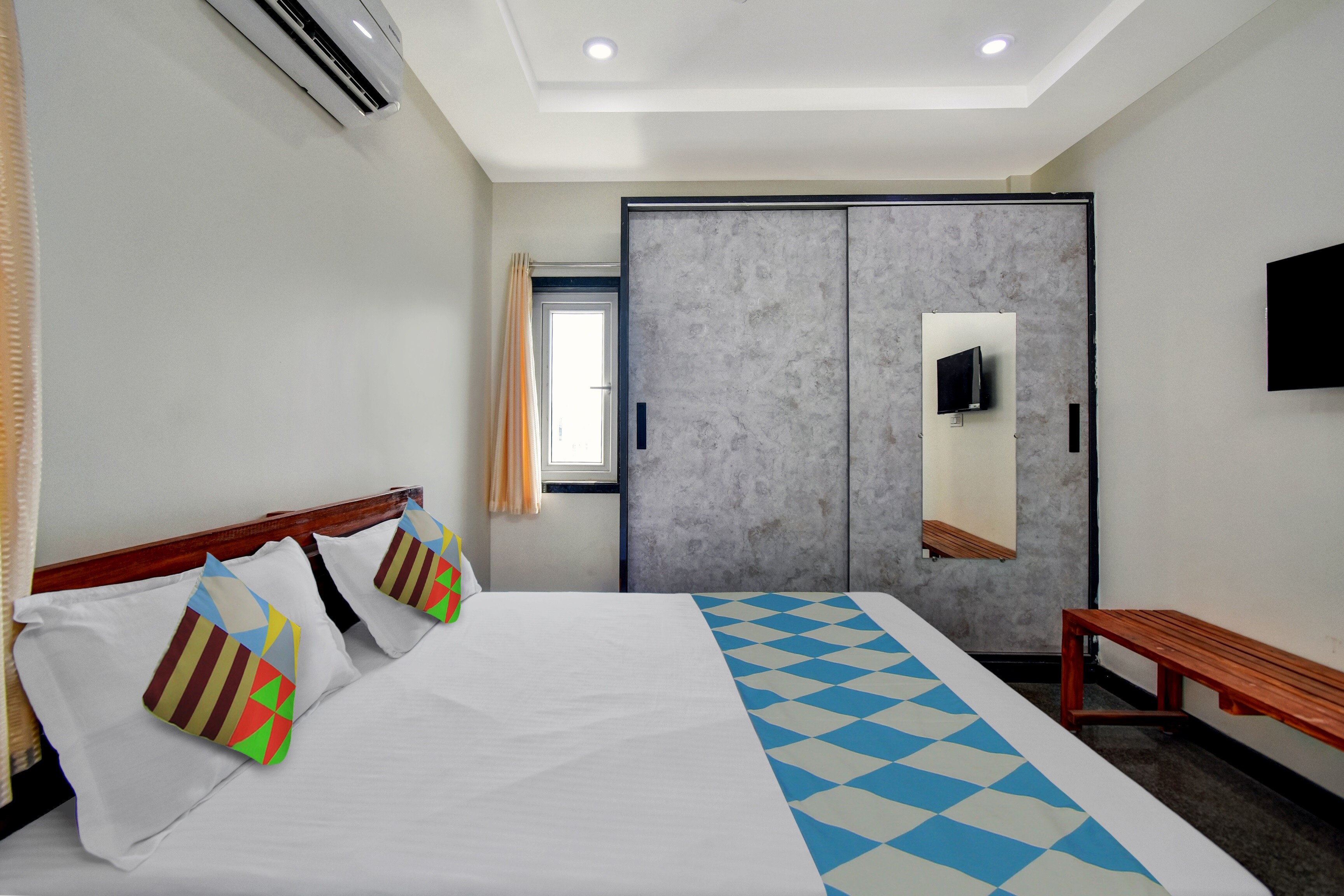 Hotel O Home Msr Guest Inn Homestay - Tap to explore photos