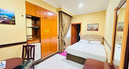 Palette San Marino Hotel Room Type - Executive Suite Palette San Marino Hotel Room Type - Executive Suite