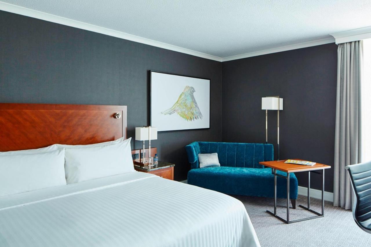 London Heathrow Marriott Hotel - Tap to explore photos