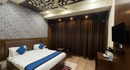 The Prestige Continental Room Type - Deluxe AC