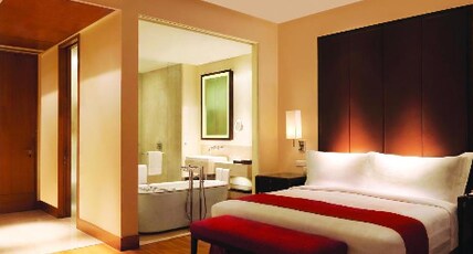 Trident Hyderabad Hitech City Room Type - Trident Club Room King Bed