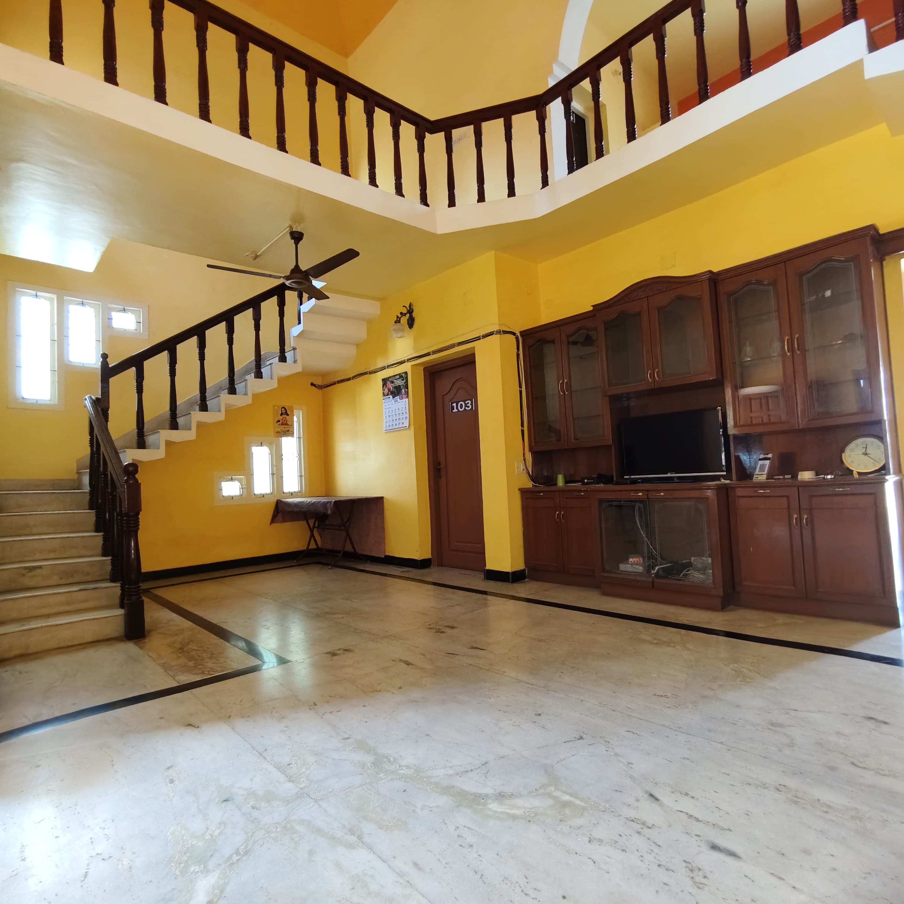 Square & Dormitory Stays - Tap to explore photos