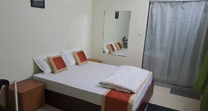 APKA INN Room Type - DELUXE ROOM