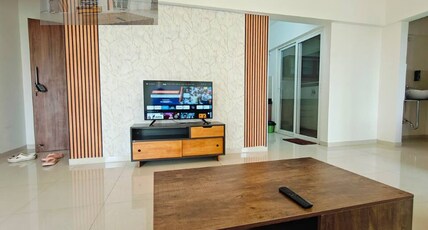 3bhk with Skylounge & pool Room Type - 3bhk with Skylounge & pool