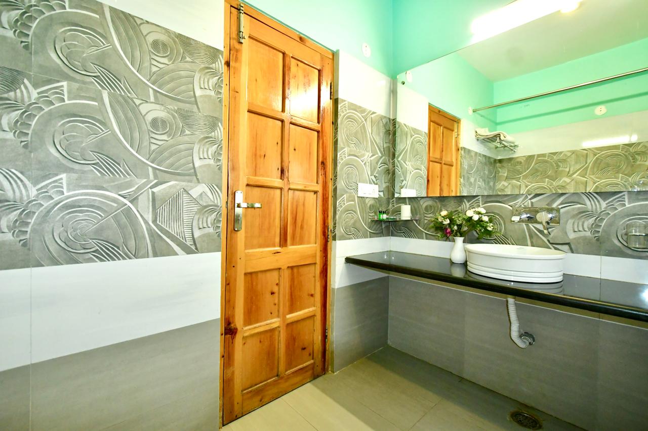 Chichoga Heights Boutique Stay - Tap to explore photos