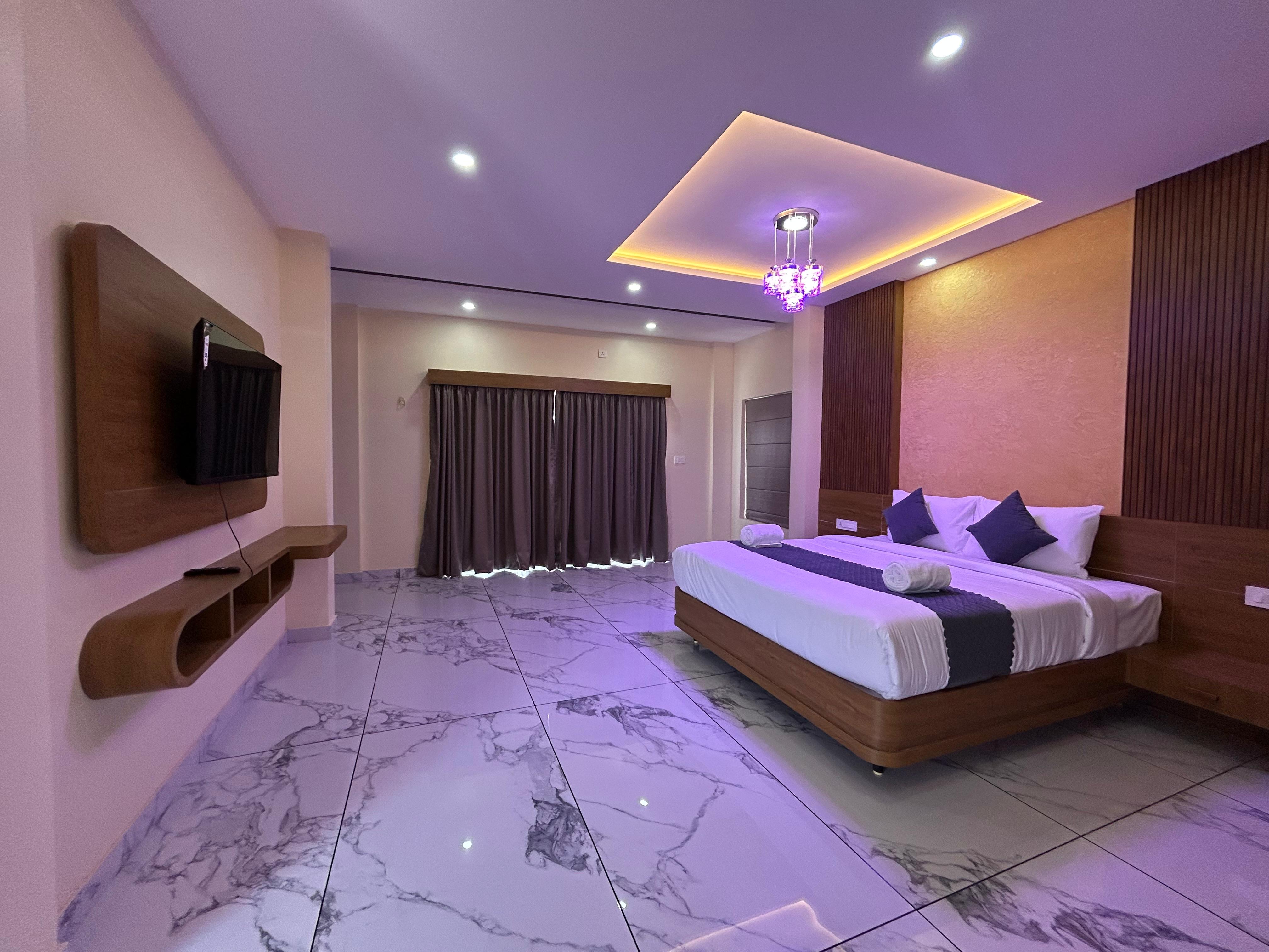 FORTUNE BANASURA Resort - Tap to explore photos