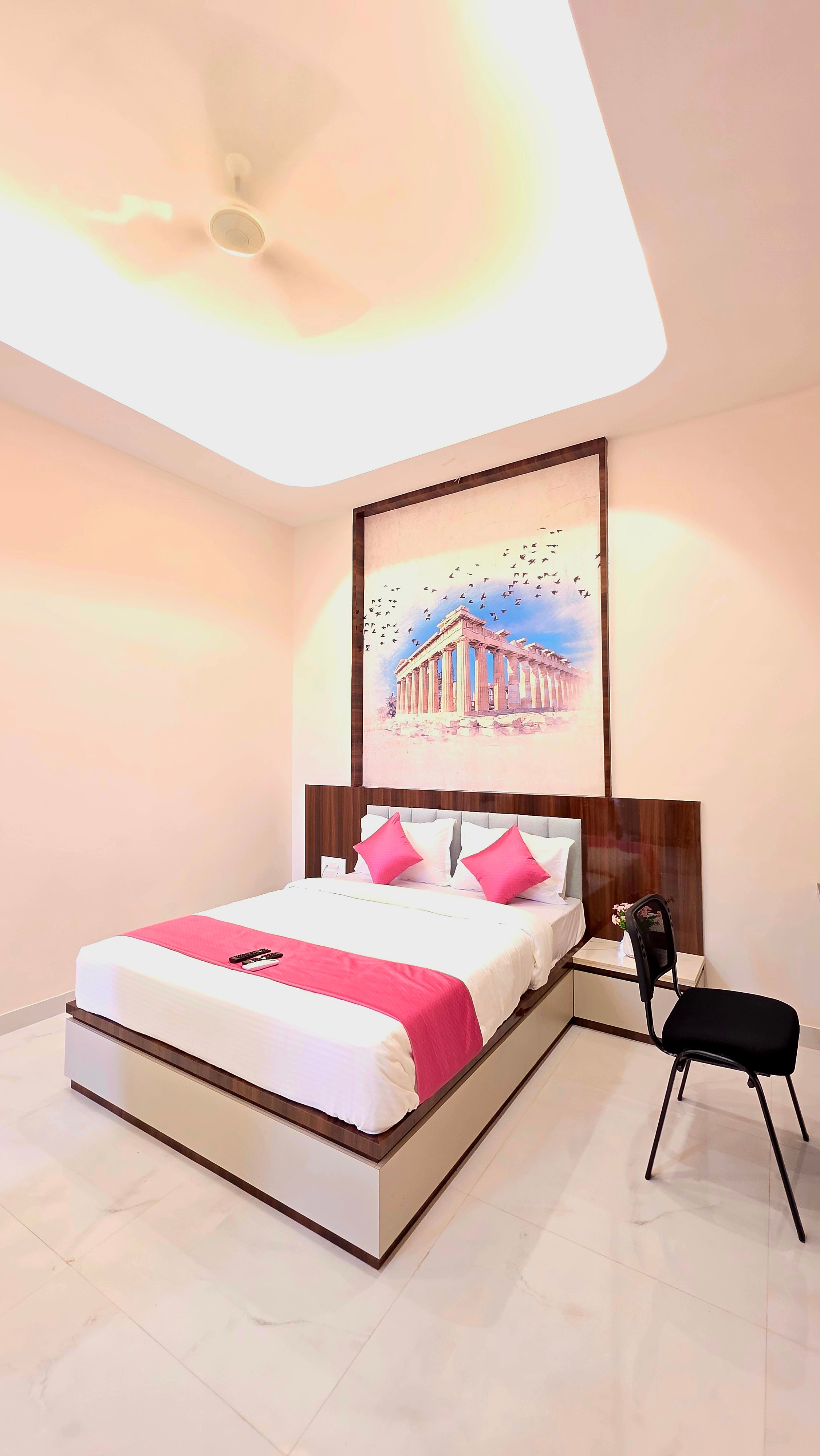Hotel Dream Inn Residence - Tap to explore photos