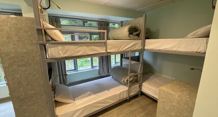 Eevolve An Eco - Hostel And Cafe Room Type - Deluxe 8 bed mixed  dorm