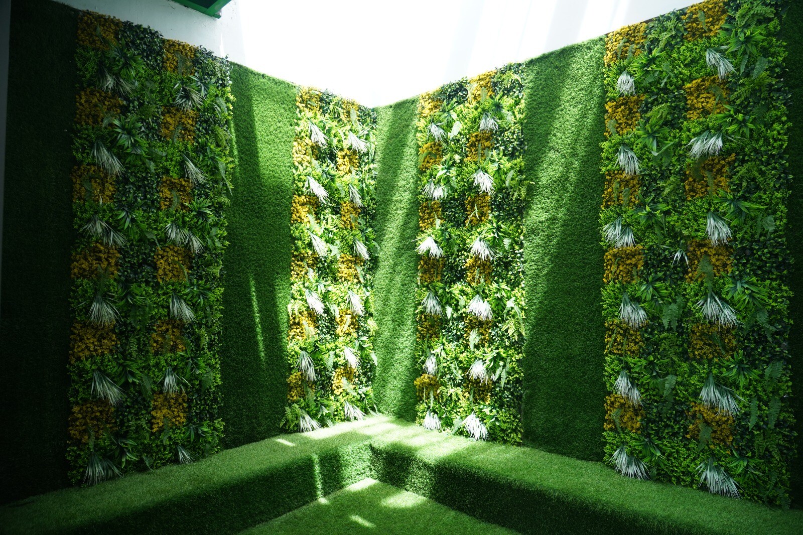 Hotel Vijaya Gardens - Tap to explore photos