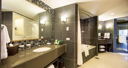 Hilton Guam Resort And Spa Room Type - MAIN JUNIOR SUITE