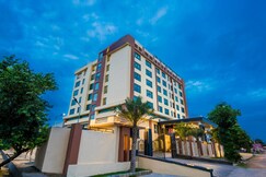Golden Tulip Jaipur Kukas
