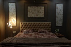 Bachelor s Paradise Heart of City Party Hub