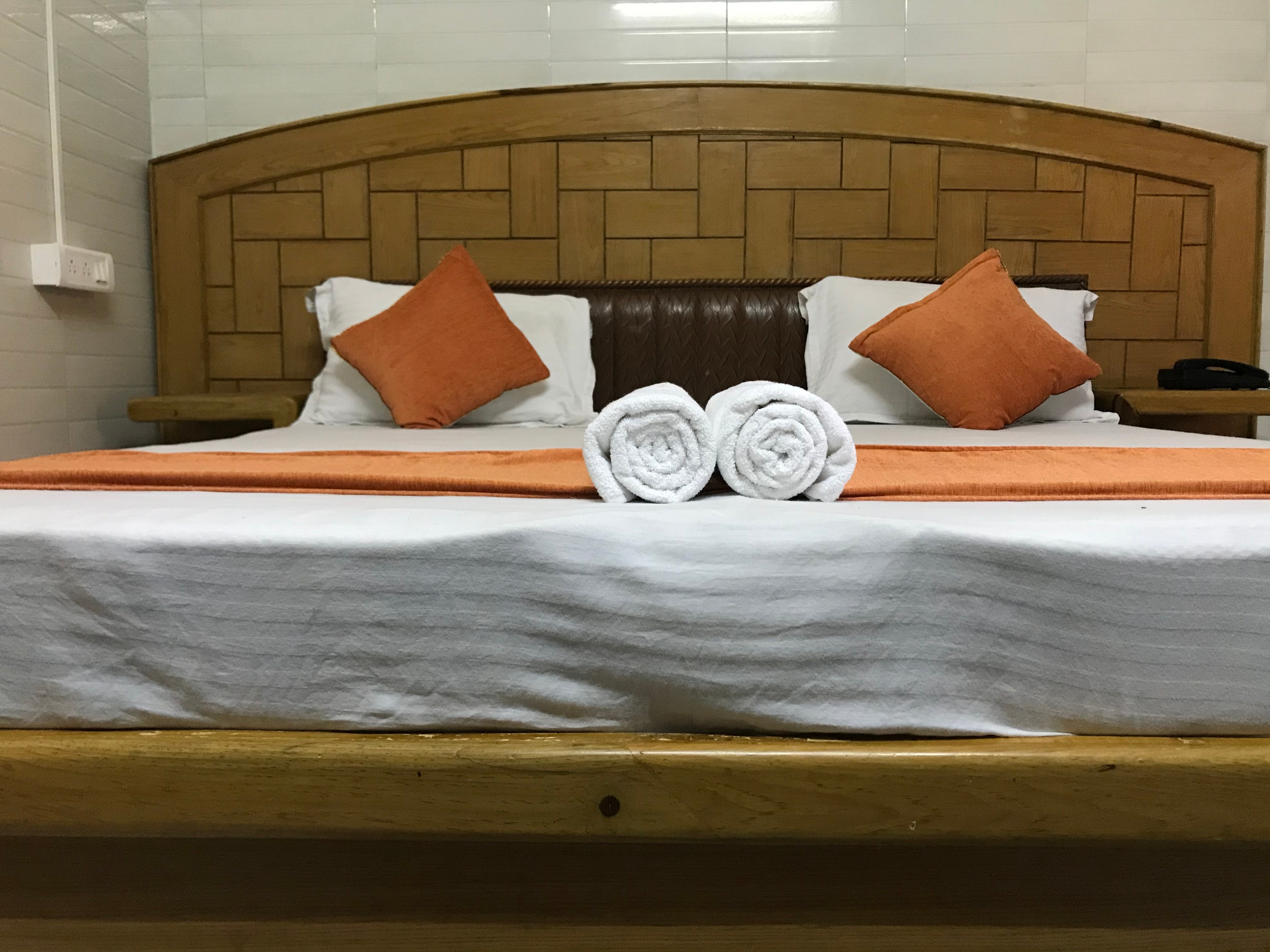 Hotel Krishna Paradise - Tap to explore photos
